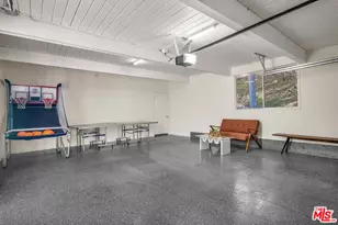 3700 Hayvenhurst Ave, Encino, CA 91436 - Photo 49