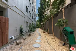 7250 Franklin Ave, Los Angeles, CA 90046 - Photo 31