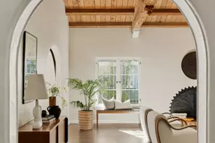 1518 N Beverly Dr, Beverly Hills, CA 90210 - Photo 15