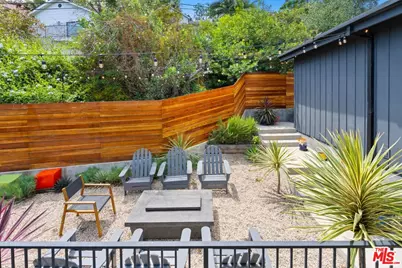 1919 Pinehurst Rd, Los Angeles, CA 90068 - Photo 27