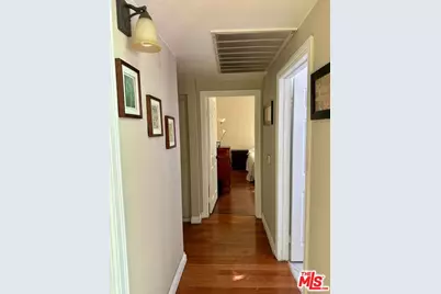 #213, Tarzana, CA 91356 - Photo 9