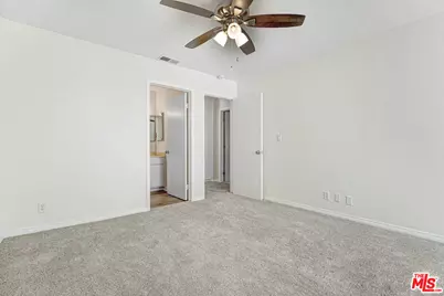 1890 Rory Ln #2, Simi Valley, CA 93063 - Photo 7