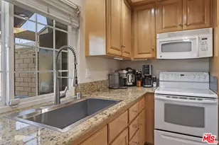 8521 Via Tina, La Palma, CA 90623 - Photo 13