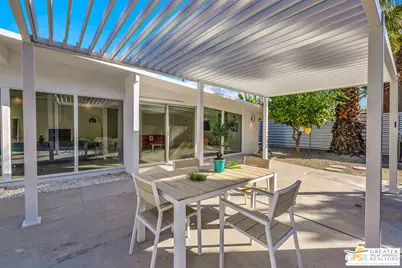 271 N Easmor Cir, Palm Springs, CA 92262 - Photo 31