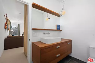 1314 Cabrillo Ave, Venice, CA 90291 - Photo 29