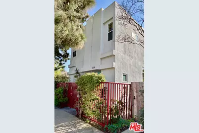 1314 Cabrillo Ave, Venice, CA 90291 - Photo 1