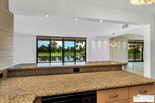 910 Island Dr, Rancho Mirage, CA 92270 - Photo 9