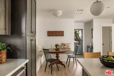 3500 10th Ave, Los Angeles, CA 90018 - Photo 17