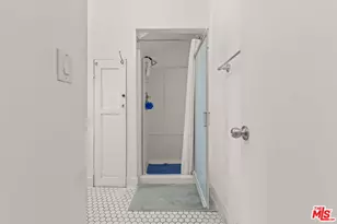 1807 N Van Ness Ave, Los Angeles, CA 90028 - Photo 27