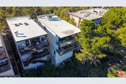 8960 Crescent Dr, Los Angeles, CA 90046 - Photo 75
