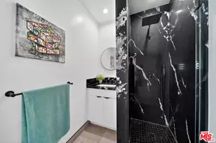 8960 Crescent Dr, Los Angeles, CA 90046 - Photo 27