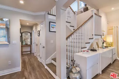 9025 Ashcroft Ave, West Hollywood, CA 90048 - Photo 9