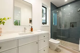 13146 Rivers Rd, Los Angeles, CA 90049 - Photo 31