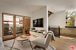 1033 N Vista St, West Hollywood, CA 90046 - Photo 3