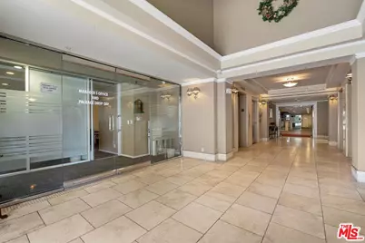 620 S Gramercy Pl #103, Los Angeles, CA 90005 - Photo 3