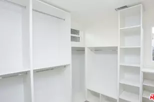 433 S Wilton Pl, Los Angeles, CA 90020 - Photo 19