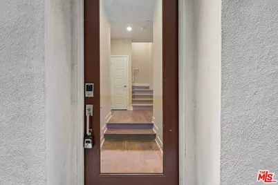 6746 W Gill Way, Los Angeles, CA 90068 - Photo 33