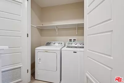 6746 W Gill Way, Los Angeles, CA 90068 - Photo 27