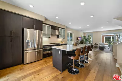 6746 W Gill Way, Los Angeles, CA 90068 - Photo 9