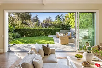 782 Ranch Ln, Pacific Palisades, CA 90272 - Photo 7