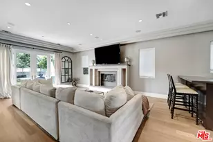 841 N Crescent Heights Blvd, Los Angeles, CA 90046 - Photo 5