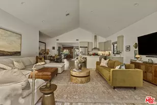 5919 Encino Ave, Encino, CA 91316 - Photo 11