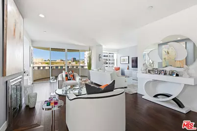 10560 Wilshire Blvd #603, Los Angeles, CA 90024 - Photo 1