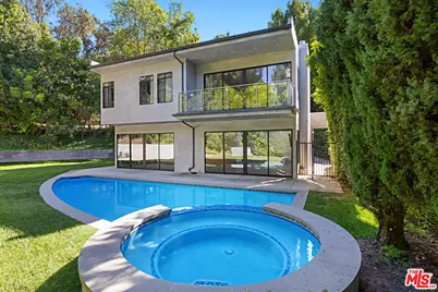 11200 Dona Lola Dr, Studio City, CA 91604 - Photo 37