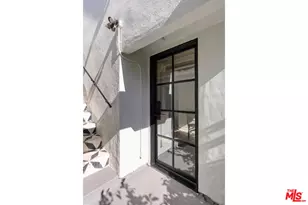 2274 Cove Ave, Los Angeles, CA 90039 - Photo 21