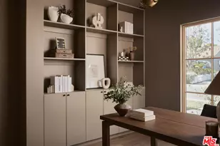 7854 Truxton Ave, Los Angeles, CA 90045 - Photo 17