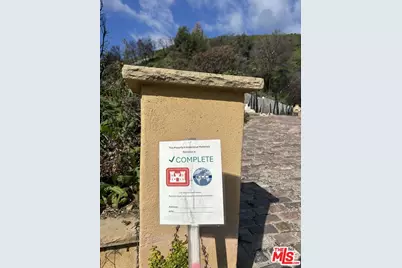 1433 Via Anita, Pacific Palisades, CA 90272 - Photo 15