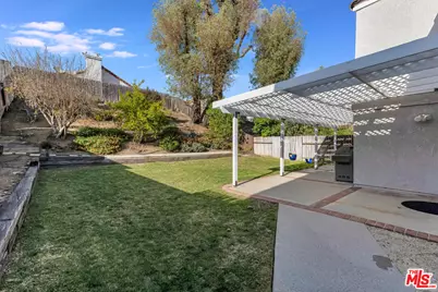 15 Oak Cliff Dr, Phillips Ranch, CA 91766 - Photo 31