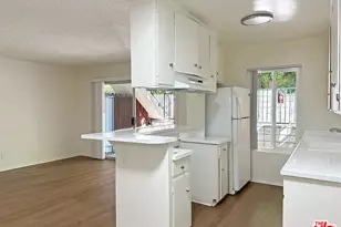 2038 Holly Dr, Los Angeles, CA 90068 - Photo 5