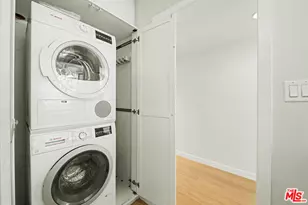 1021 Westmount Dr, West Hollywood, CA 90069 - Photo 13