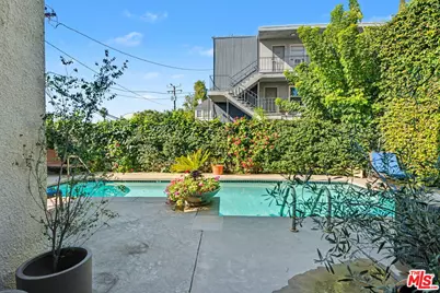 1021 Westmount Dr #102, West Hollywood, CA 90069 - Photo 31