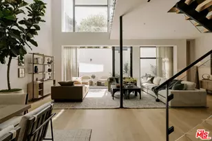 702 N Doheny Dr, West Hollywood, CA 90069 - Photo 1