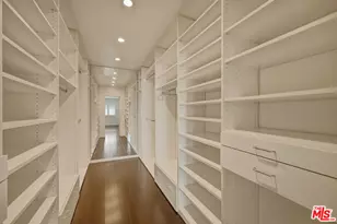 1121 N Olive Dr, West Hollywood, CA 90069 - Photo 21