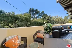 25648 Timpangos Dr, Calabasas, CA 91302 - Photo 15