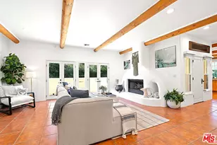 25648 Timpangos Dr, Calabasas, CA 91302 - Photo 13