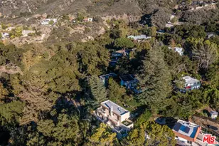 25648 Timpangos Dr, Calabasas, CA 91302 - Photo 69