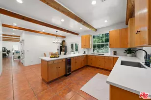 25648 Timpangos Dr, Calabasas, CA 91302 - Photo 21