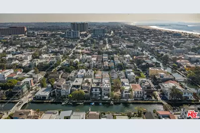 224 Linnie Canal, Venice, CA 90291 - Photo 13