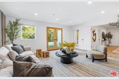 10315 Wheatland Ave, Shadow Hills, CA 91040 - Photo 13