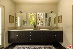 2010 N Curson Ave, Los Angeles, CA 90046 - Photo 19