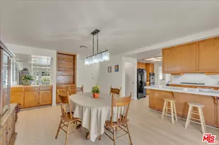 9322 Columbus Ave, North Hills, CA 91343 - Photo 23