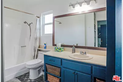 31903 Vineyard Ave, Temecula, CA 92591 - Photo 11