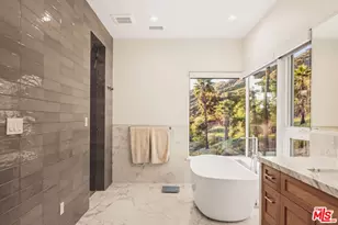 28525 Newton Canyon Rd, Malibu, CA 90265 - Photo 17