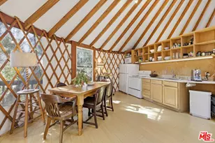 1555 Greenleaf Canyon Rd, Topanga, CA 90290 - Photo 43