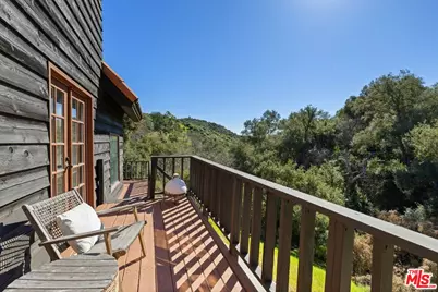 1555 Greenleaf Canyon Rd, Topanga, CA 90290 - Photo 19