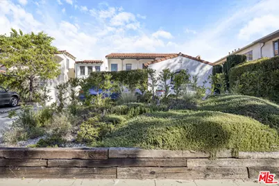 5815 W Olympic Blvd, Los Angeles, CA 90036 - Photo 3
